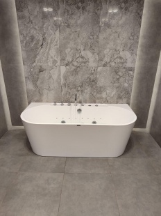 Гидромассажная ванна Frank F109 пристенная        